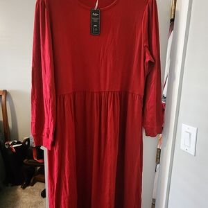 Elegant Red Long Sleeve Dress